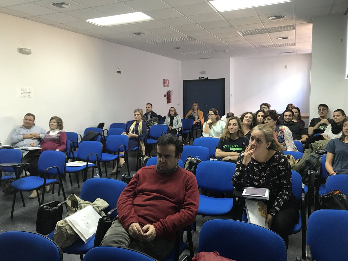 seepluex's tweet photo. O prof. Juan Carrasco da @infouex apresenta uma experiência docente no @meplehuex #tecpt @iberisTICs @teacherinside @agbenito @ap4ntoja https://t.co/TMF3WuAT6B
