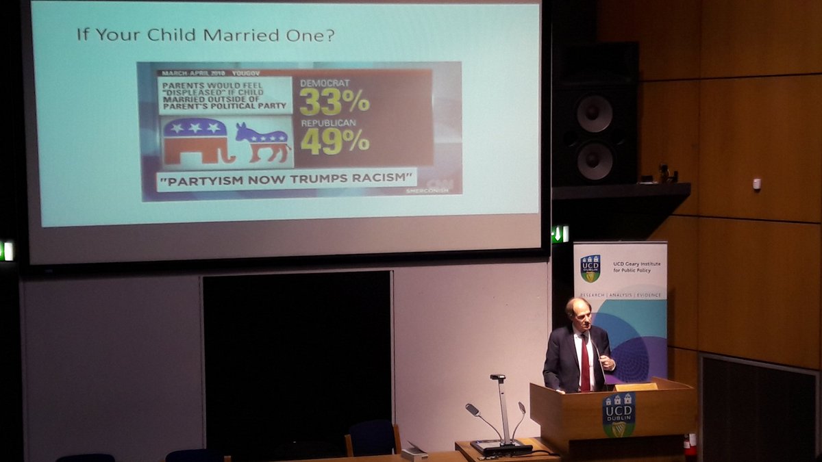 view Essential Grammar in