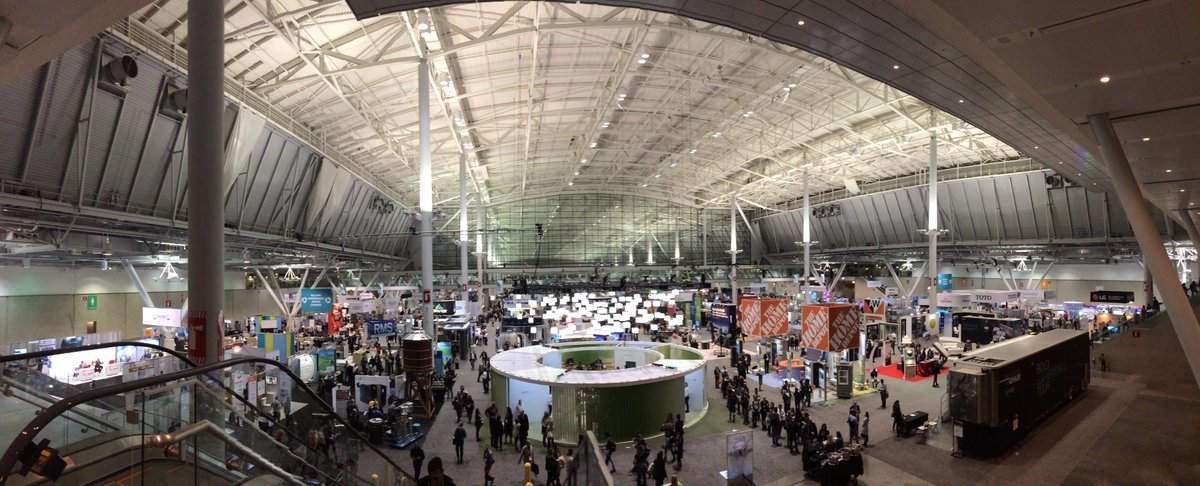 PerryDeanRogers's tweet photo. Check out our photos at the ABX Photo Exhibit #ABX2017 https://t.co/APSxpY1kAM