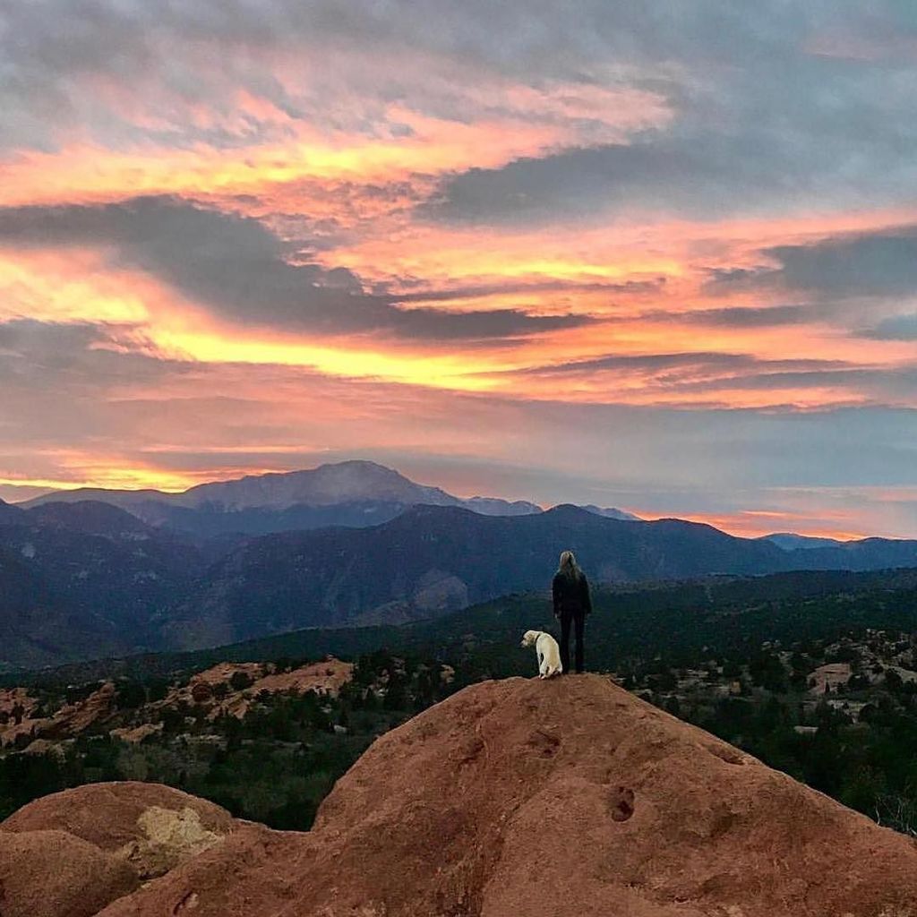 VisitPikesPeak's tweet photo. Best view in the area! 📸: @christy.360 .
.
.
.
.
.
.
.
#visitpikespeak #pikespeak #mountain #colorado #coloradospr… https://t.co/Tgt5N99Shs https://t.co/sbgnNb9fEn
