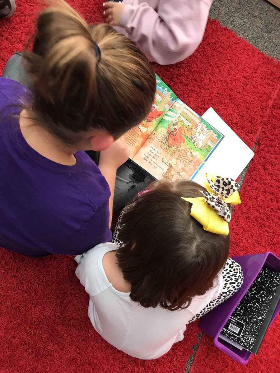 MsVope's tweet photo. 5th grade paired with kinder for some reading buddy time! https://t.co/FMHnI7gYqm