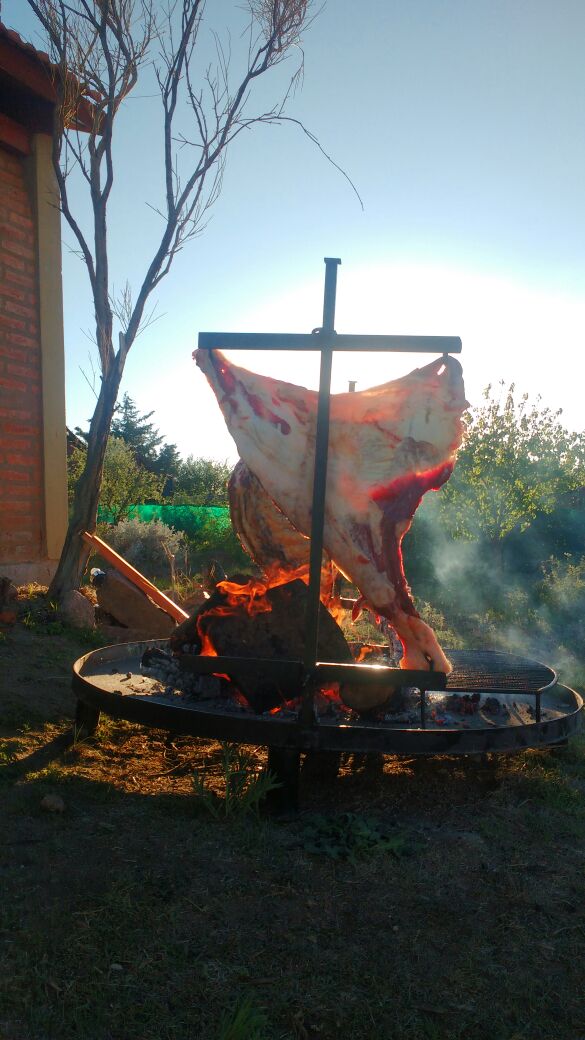 agrocontrolcba's tweet photo. Feliz dia de la #Tradición. Haciendo del #Trabajo un #Disfrute. Les desea a todos #AgroControl https://t.co/zAKBfyVx0c