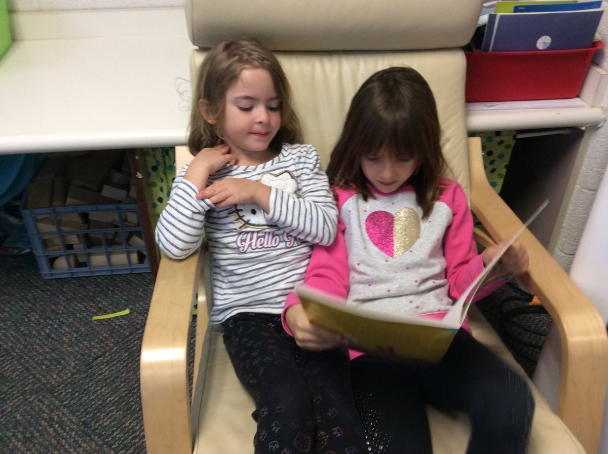 AnnaTyrrella's tweet photo. Reading with our K-Buddies! https://t.co/saalqI1XlO