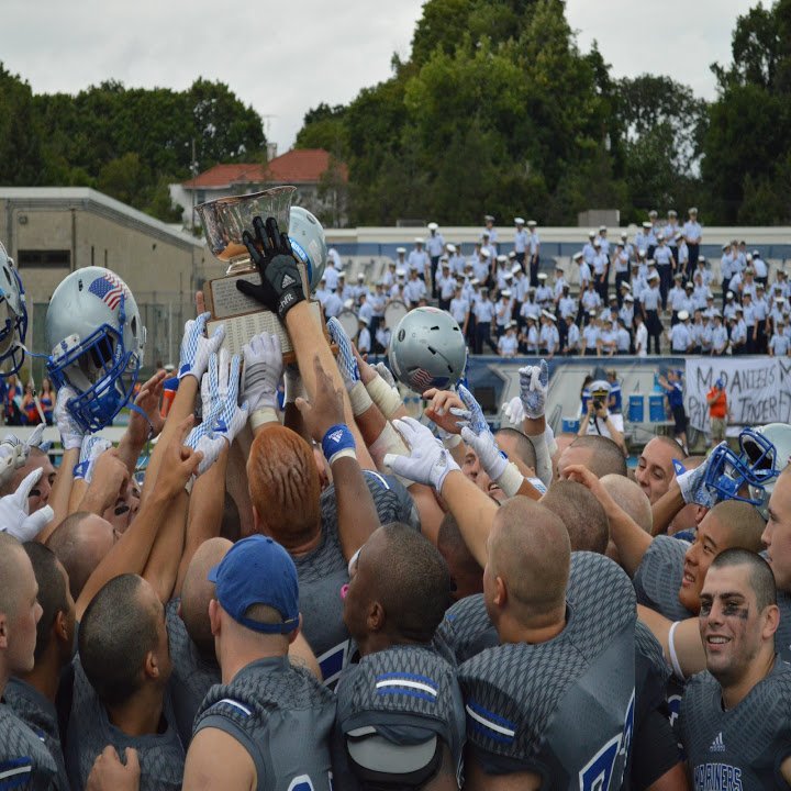 CoachChurchKP's tweet image. Secretaries Cup?...check.
Throwback Uni&apos;s?...got em.
ESPN Broadcast?...You bet!

Little more than 24 Hours til Kickoff?...Oh Hell Yeah!
#BeatCoastGuard #ReachForSuccess #USMMAFootball #BeKP
