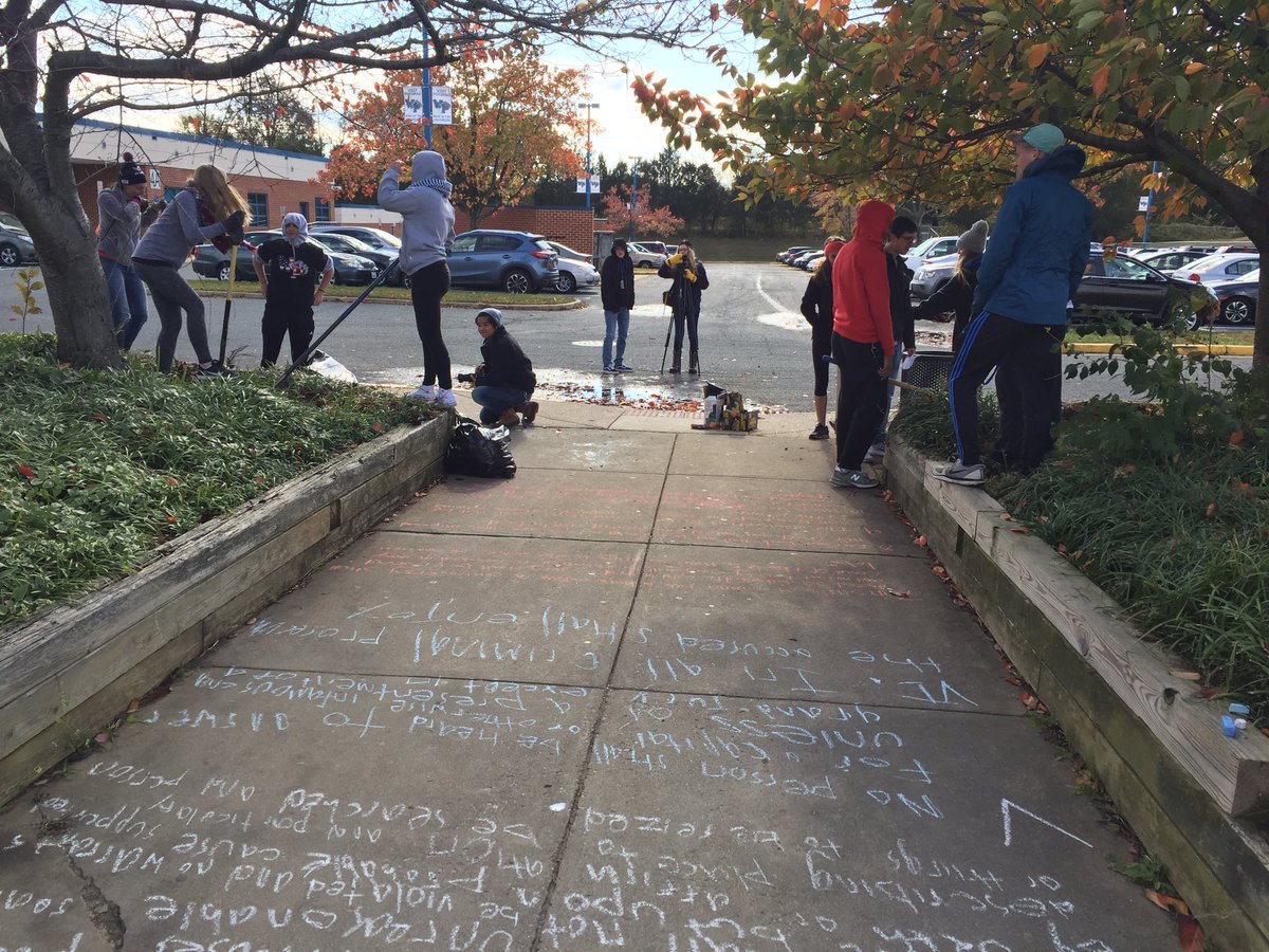 theWPboard's tweet photo. WPHS Veterans Day of Service with @TMFoundation https://t.co/ipLOq0u7n4