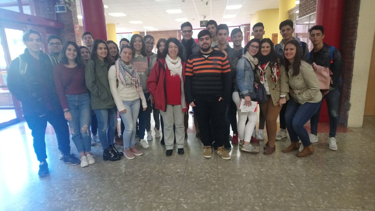 Facultad Física US on Twitter: "Terminamos la primera ...