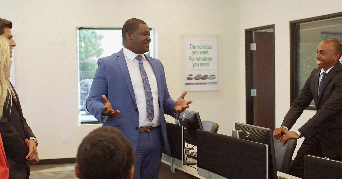 NatNat32's tweet photo. Military #vets face unique challenges when transitioning to a civilian career. Tips from former #military at #ERAC: https://t.co/uARgnRvp3X https://t.co/7iVlmkYm8t
