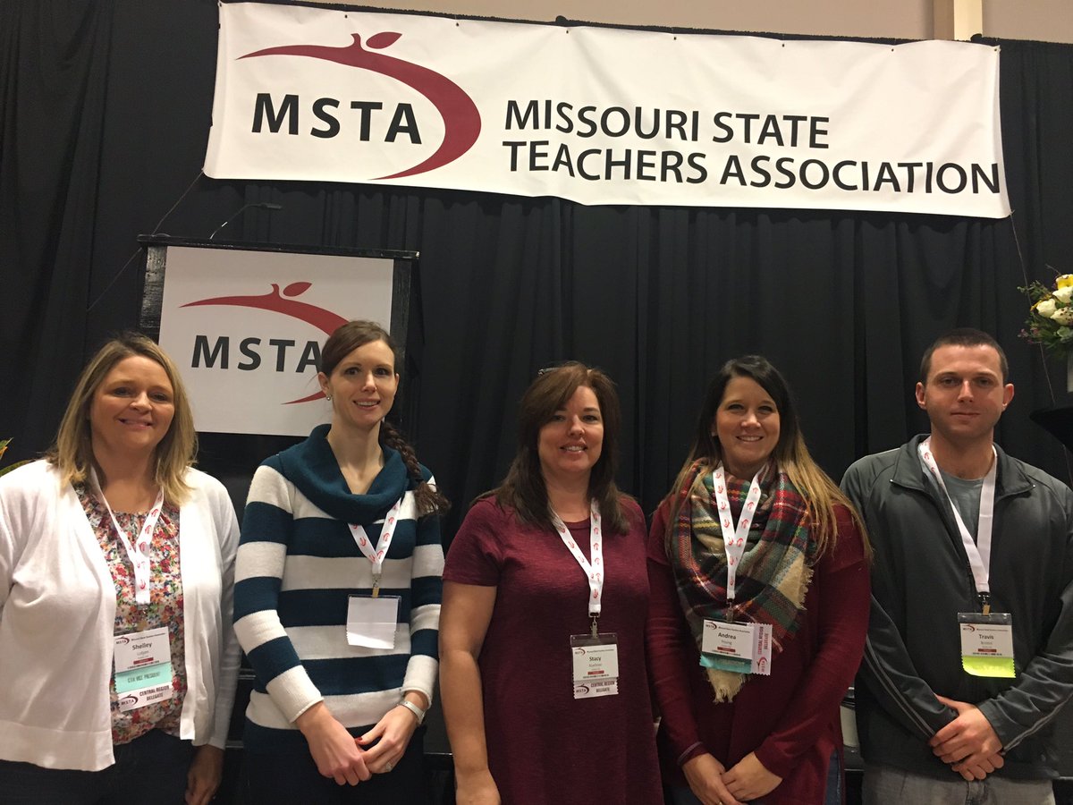 andilou27's tweet photo. Ready for the final part of the convention. Every year we hear great debate, attend inspiring workshops, and hear an AMAZING keynote! This year hasn't disappointed us! #SSD200 #msta #scea @kuehner5th @MrsLutjenSMS @mickaelahowell @MrBdawg1990 https://t.co/IRi32BC1wG