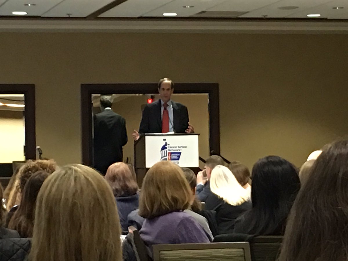OHSUKnight's tweet photo. "We want Oregon to be known as the place where we cure cancer." - Dr. Brian Druker 

#cancerbreakfast https://t.co/r332iMT0CA