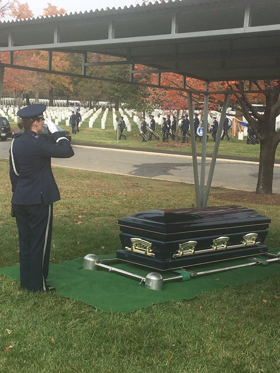 rickbaclocal3ny's tweet photo. An honor to attend my Uncle Warrens  burial at Arlington yesterday.  Thank you to all our Veterans.  Our Freedom wasn't Free. https://t.co/gFB0khv5GT