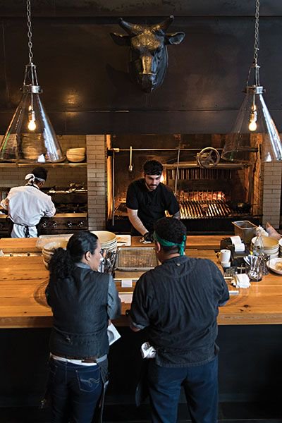 Austin_Monthly's tweet photo. Leave it to the team behind Eddie V’s to open a grown-up clubhouse centered on muscular and unapologetically decadent Italian fare. Read why Red Ash is one of our Best New Restaurants of 2017! #AMBNR17 https://t.co/kKJjnubUob