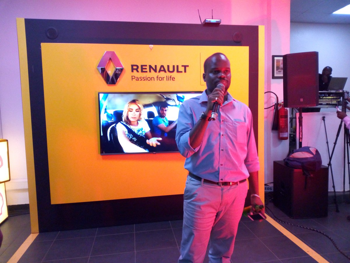 senteguideHub's tweet photo. Happening Now:
@renault_uganda just endorsed #ShellHelix Motor oils for its vehicles https://t.co/UwhCNQ6q7H