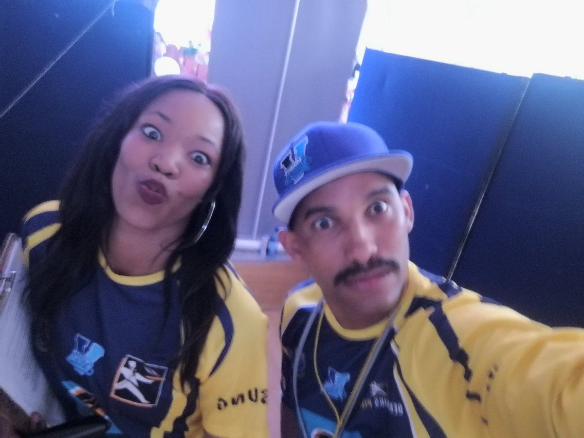Gio_Hulley's tweet photo. #uwcgymsummerphysiqueshowdown. Your hosts #pogba #cliveloyd #digby aka gio hulley and Nadia Mgulwa @nativeculturesa @varsitysportsSA @UWConline we actually nervous don't be fooled lol #letgo https://t.co/XFhvdtRpCn