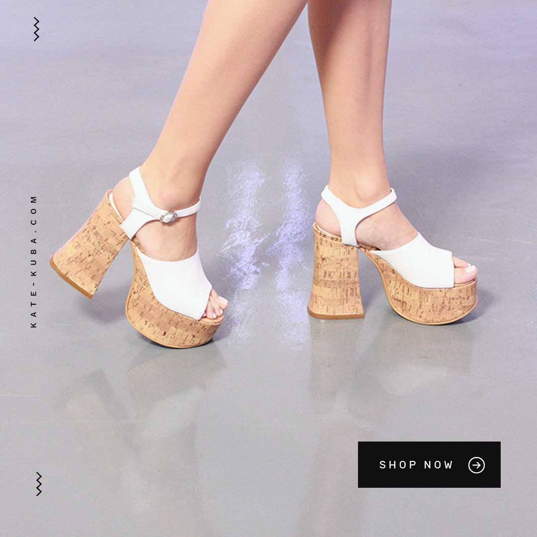 katekubaarg's tweet photo. ¡Altura y estilo! Modelo Camden en blanco o negro. 
Shop Online: https://t.co/culf3LBiJ6

#Sandalias #Plataformas #SS18 #ShopOnline https://t.co/WdKU5SDf8l