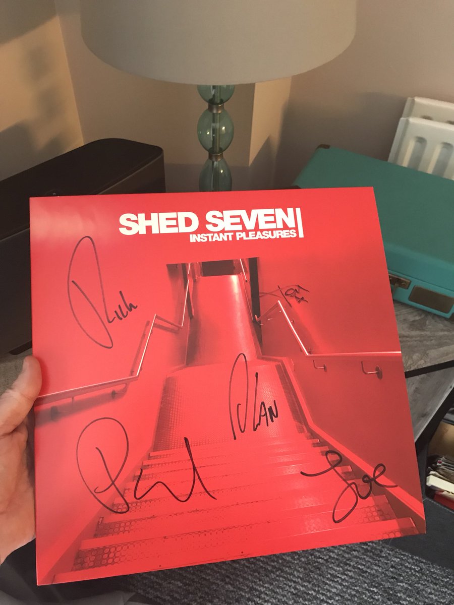JasCattell's tweet photo. Waited 16 years for this from @shedseven @Ricktw1tter and its fucking tremendous !! #outstandingsound 👏👏👏👏✌️ https://t.co/jjpPym7tkZ