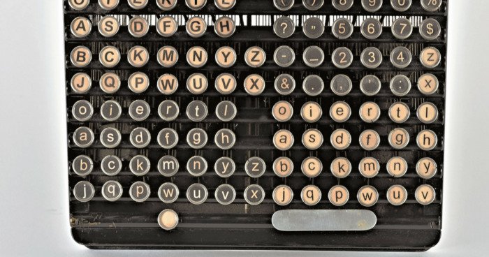 Goodreads tweet media