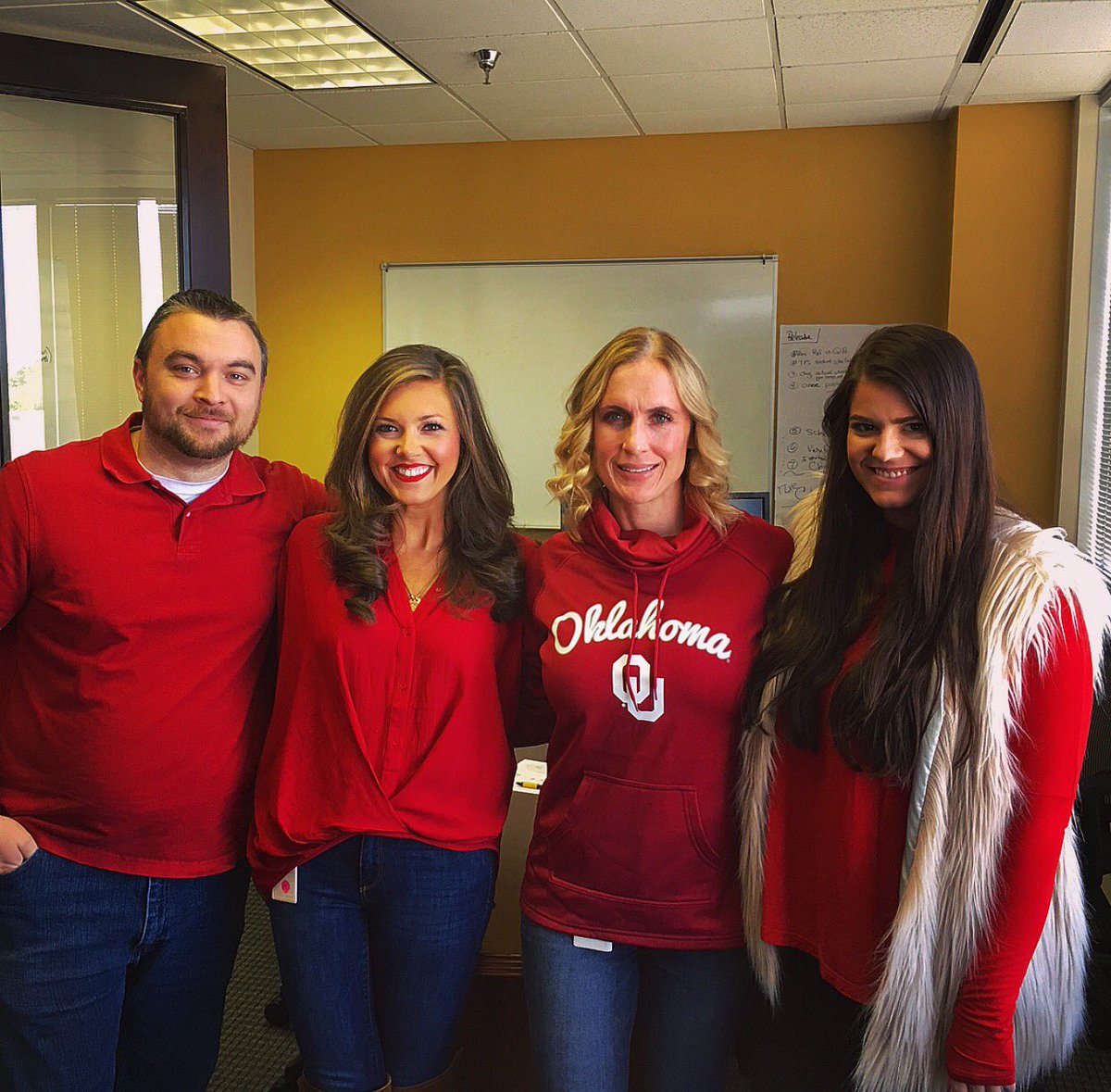 ldicksona's tweet photo. EPMO team wearing red to support our Veterans- past, present and future!@OBielss @TMXCompanies @dniiyama @andrea_sweatt @Jill_M_Harrison https://t.co/W0IMNiNjnk