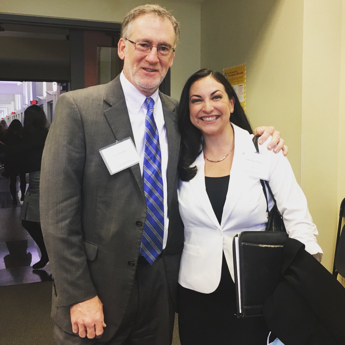 SabrinaCBRENC's tweet photo. Dave! So happy to be a part of the Real Estate panel at the Carolina Women in Business Conference! #MBACWIB @kenanflagler @CBRERaleigh https://t.co/xJfN52vCQM