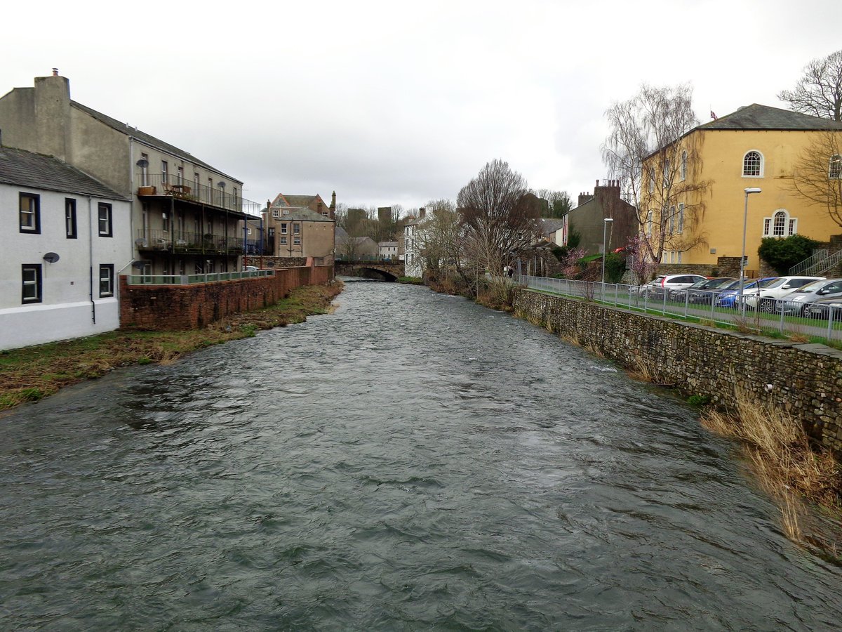 StanLeigh18's tweet photo. @glocky9 @NotJustLakes @CumbriaWeather @Cumbria_Lakes Living waters-views of Tom Rudd Beck, #RiverCocker #RiverDerwent at #Cockermouth https://t.co/E13VbHhtsF