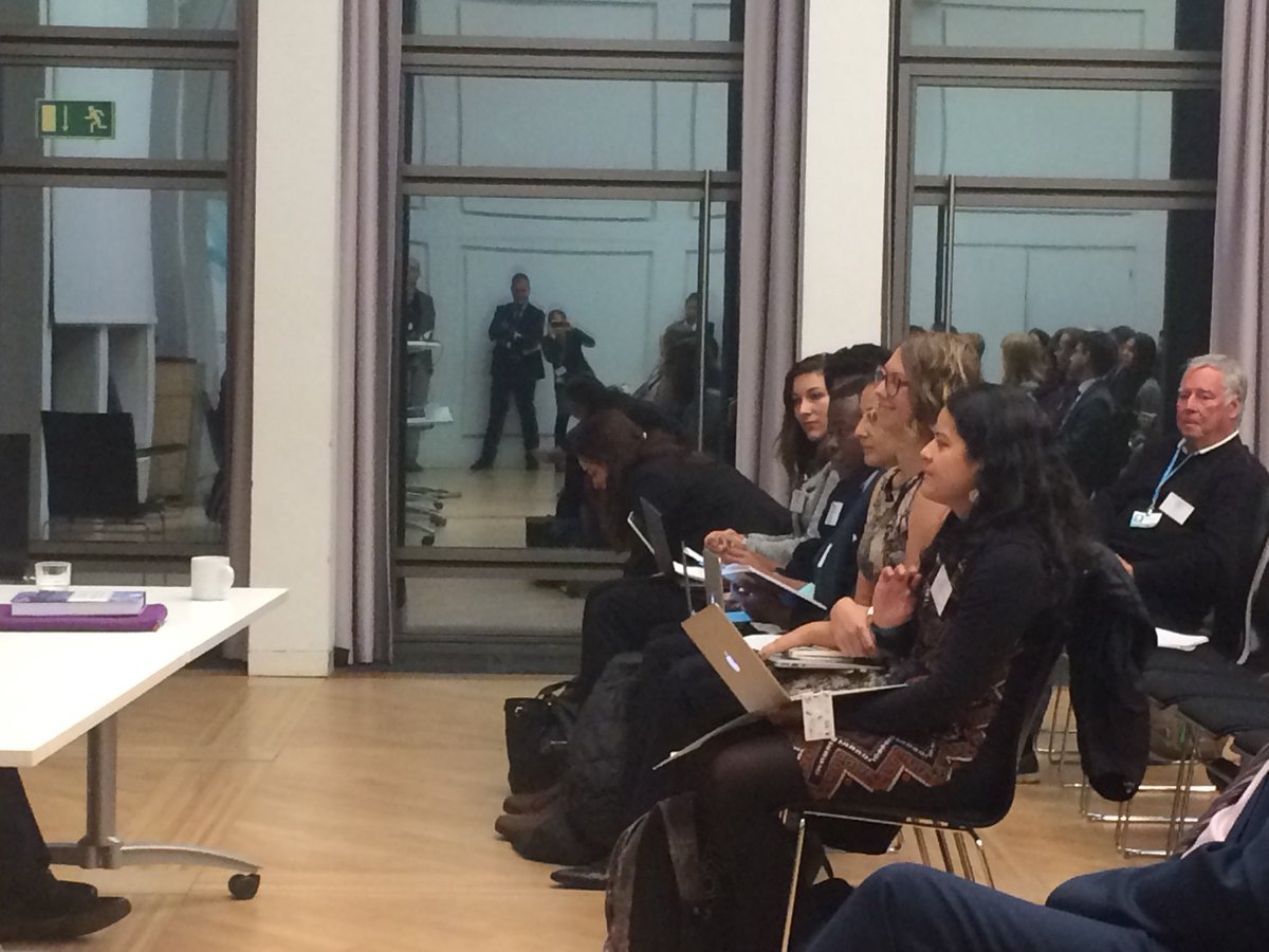 CLGInitiative's tweet photo. #CLGD2017 is wrapping up the day with its annual #mootcourt competition on #internationallaw and #climatechangelaw! These students are amazing! https://t.co/FR2kYfj30N