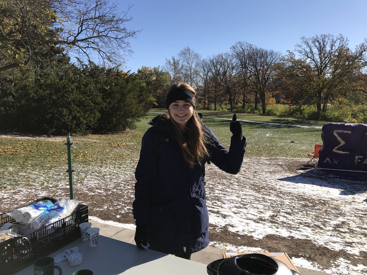 landgrantgoods's tweet photo. Come out to the rock for a free cup of tea between 10-2! Stay warm Spartans! 🍃💚☃️ #gogreenforgood https://t.co/CQfhF3kPH5