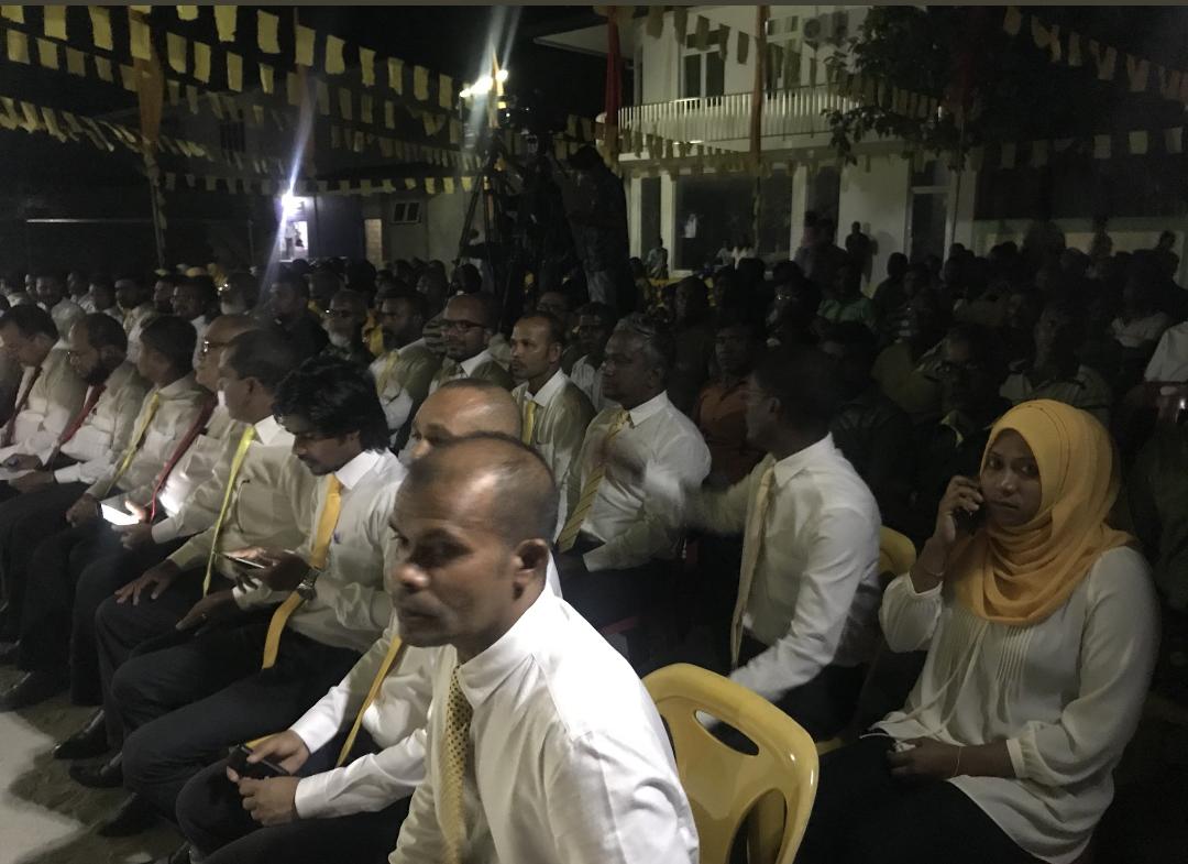 adduXfiles's tweet photo. Raa Maduvvaree Gulhifaiva Party thakuge Jalsa #LiveCatch https://t.co/Sgy9KVrTjW