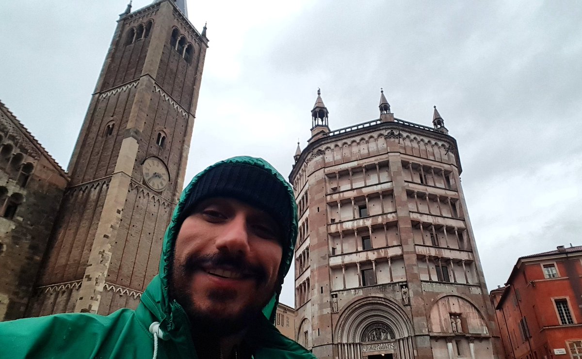 JoelSepelJOELSE's tweet photo. #Parma #ParmaCity #Parma🇮🇹 #ParmaItaly #MusicianSinger #CantadorMusico #Performer #Singer #rocker #italy #Italy🇮🇪 #mycountry #Cantador #FrontMan #DuomoDiParma #SuperSinger #rockero #JOELSE #JOELESEPEL #JoelSepel #CentroStoricoDiParma #CenterOfParma #powervocalist #parma🍂🍁 https://t.co/c2Y9m2gS4m
