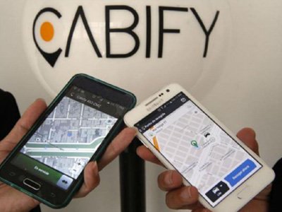 urbeconomica's tweet photo. Anuncia @Cabify_Mexico regreso a #Puebla y apego a nueva ley con #BotonDeAlerta https://t.co/Omv2f5EzO0 https://t.co/oLzqBaDgTo