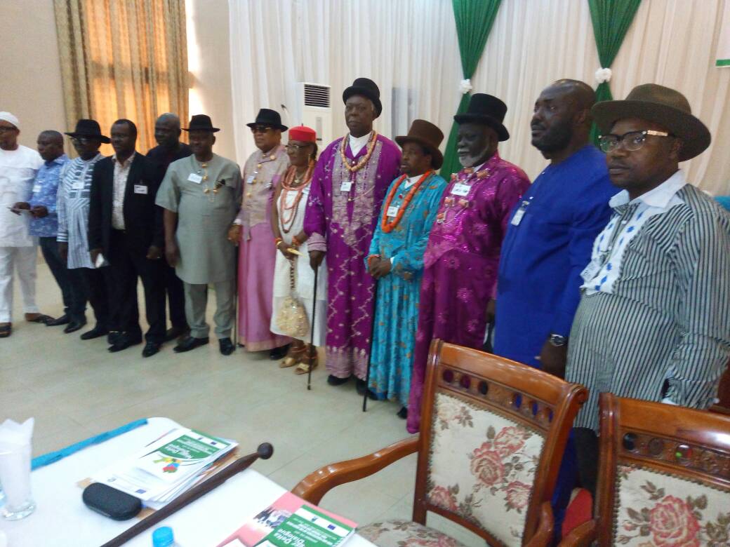 edwards81louise's tweet photo. 10th #NigerDeltaDialogue. Continued support through dialogue not violence will bring economic developmemt. Implementation of #SIWP with FG support essential. @UKinNigeria @NGRPresident @ProfOsinbajo https://t.co/wPXNocQr0L