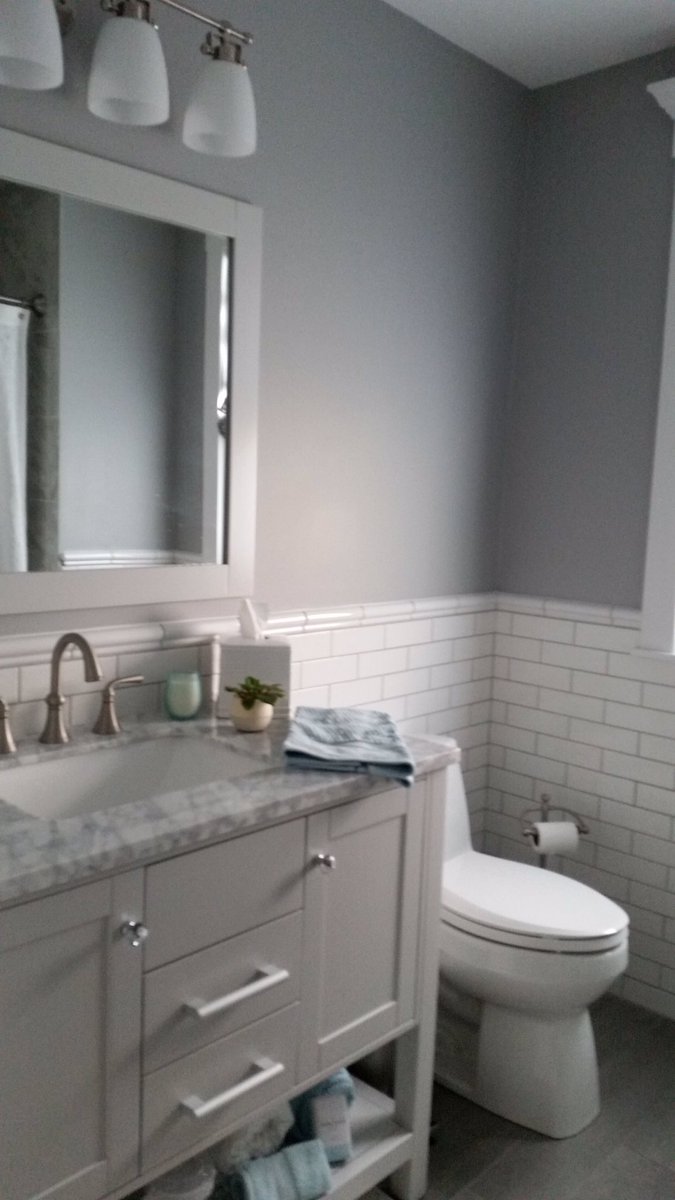 barretta_tile's tweet photo. There's nothing better then a new remodeled bathroom. And our customers are in LOVE with theirs! #barrettatileandstone #voorheesnj #voorheesdesigncenter #bathroomremodel #porcelaintile #ceramictiles #bathroom #design #interiordesign #tiles https://t.co/MPiF7X15UW