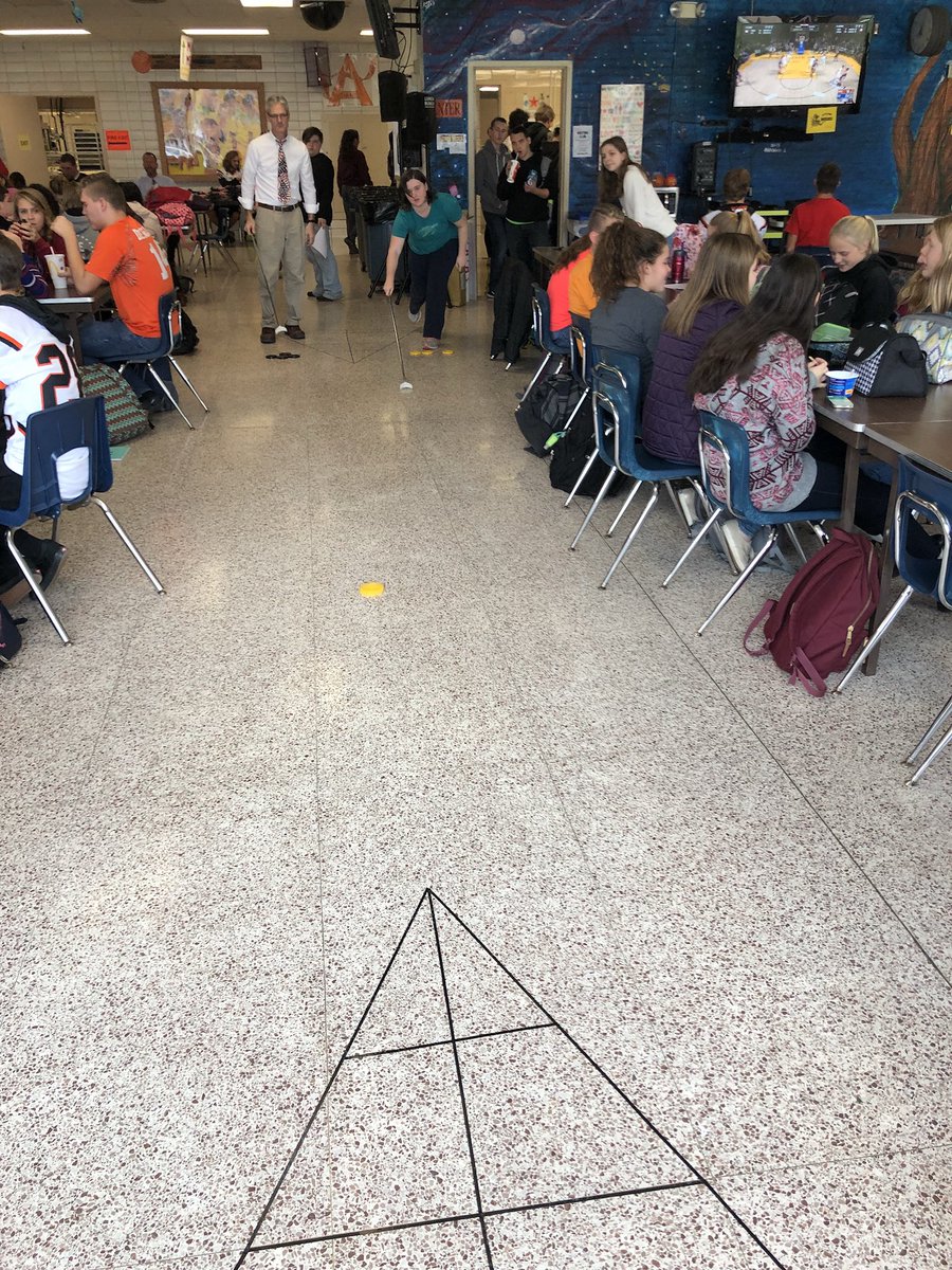 Lunch Bunch tweet media