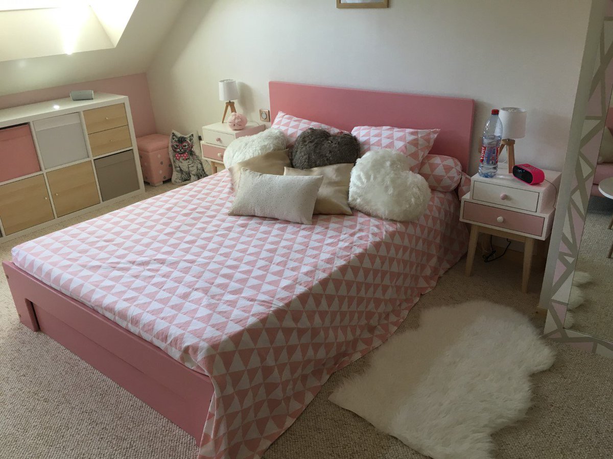 Abcmeubles's tweet image. #PhotoClient Notre lit Happy a parfaitement trouvé sa place dans la chambre de Marie 😍Lit #madeinFrance à découvrir sur notre site abc-meubles.com
Lien article: blog.abc-meubles.com/la-chambre-de-…
Merci à notre cliente pour cette sublime photo !