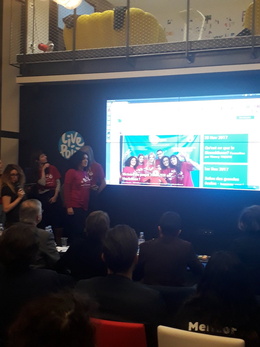 magsVatier's tweet photo. #ToGazer the place to be pour être un super ambassadeur de #parlonsgaz. Un passeport GRTgaz by #hack4gas! 🎟🏅 https://t.co/cjcnTJvHwv