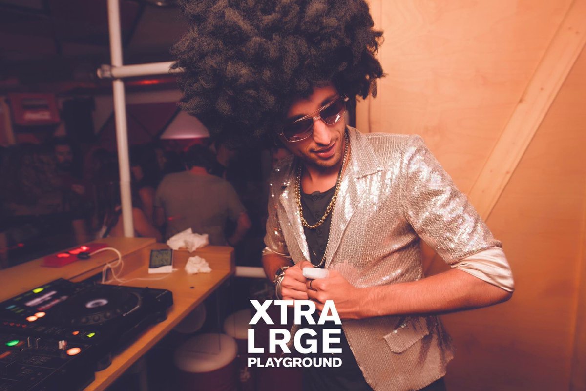 Esta noche nos vemos en <a href="/PLAYCLUBvlc/">PLAY CLUB</a>!!
Con la música Disco más bailonga, divertida y fresquita!! 🕺🏻💎

Y mañana Sábado 11 <a href="/XLXTRALRGE/">XL XTRA LRGE</a> !! 💣