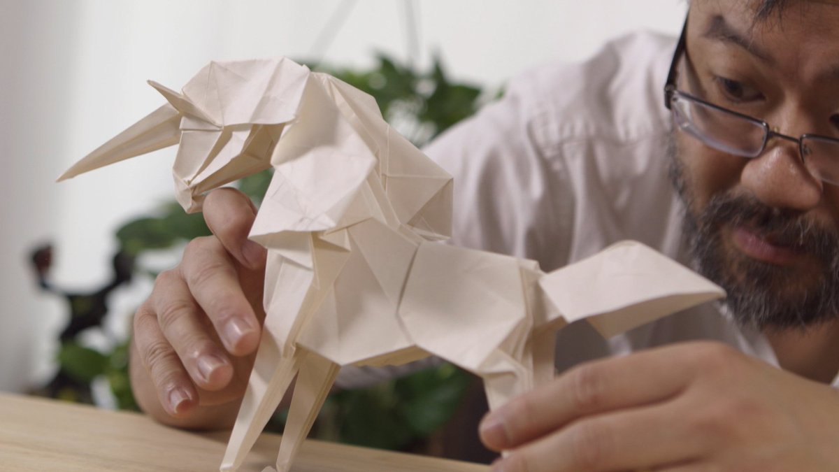 CBCArts's tweet photo. Masterful origami artist @JosephWuOrigami can create a magical unicorn — out of one sheet of paper: https://t.co/2wo4vqByA4 https://t.co/gtsSs1gUWz