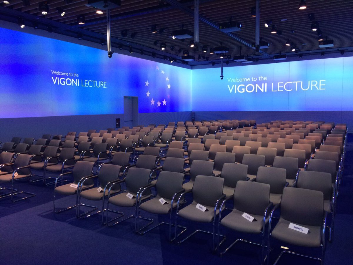 Villa_Vigoni's tweet photo. Tutto pronto alla Torre Allianz di #Milano per la #VigoniLecture17, con l'Amministratore Delegato di @Allianz Oliver Bäte: "A Europe Fit for the Future" https://t.co/yol2sL08PP
