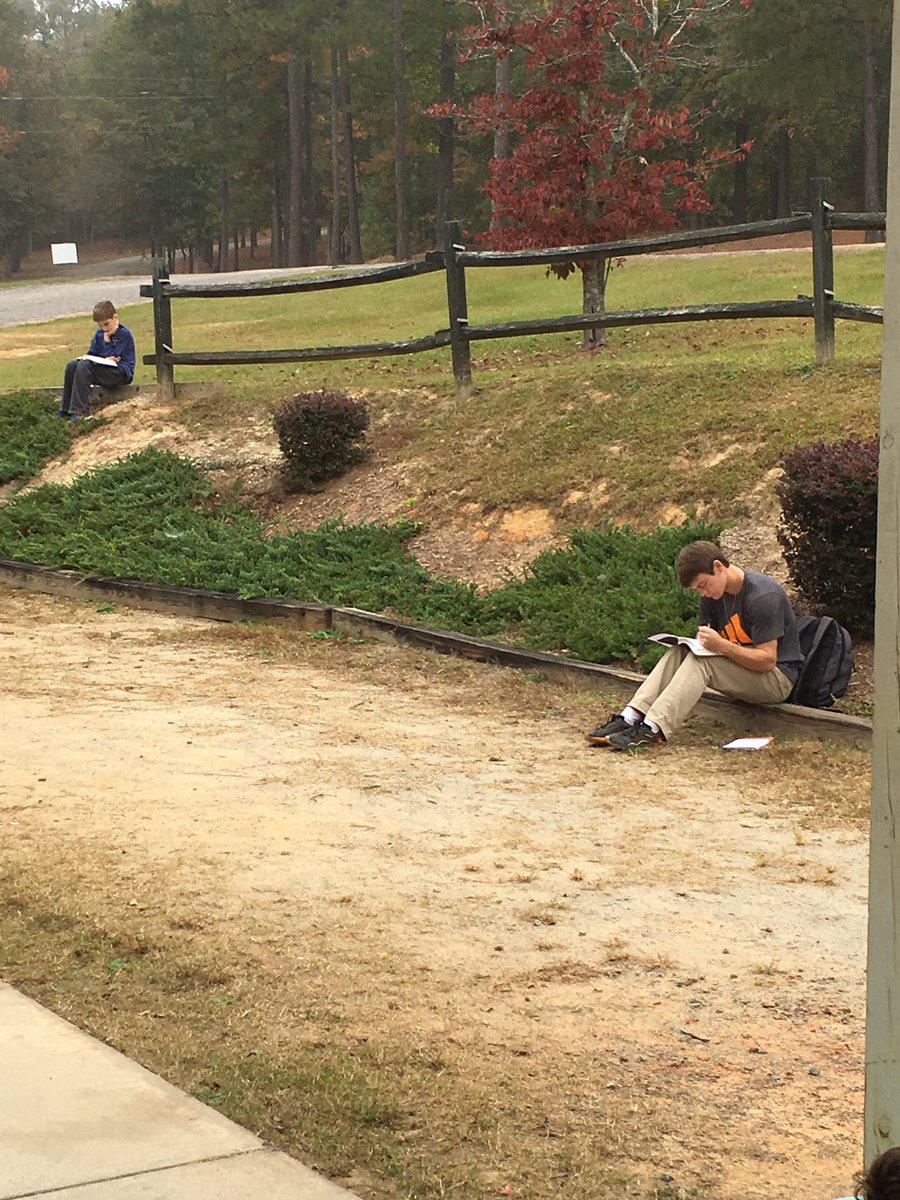 NRH_Students's tweet photo. #nrhsfallretreat17 https://t.co/NNHSZw8WD2