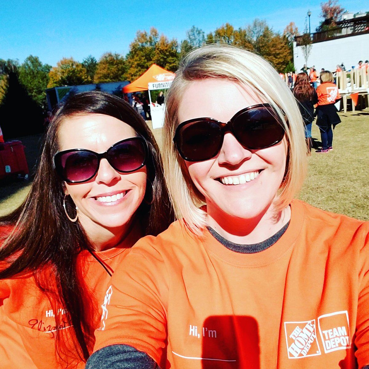 spaan's tweet photo. Doing more for veterans #teamdepot #choosetoserve https://t.co/rVNNg1b6TB