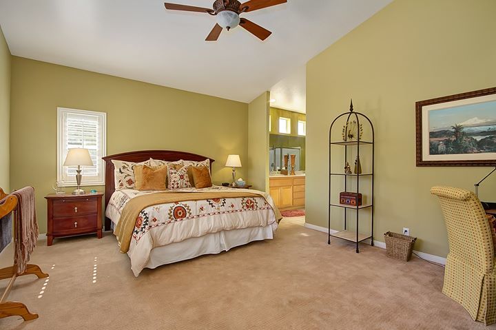 zennow4u's tweet image. via Facebook ift.tt/2zM3UHa