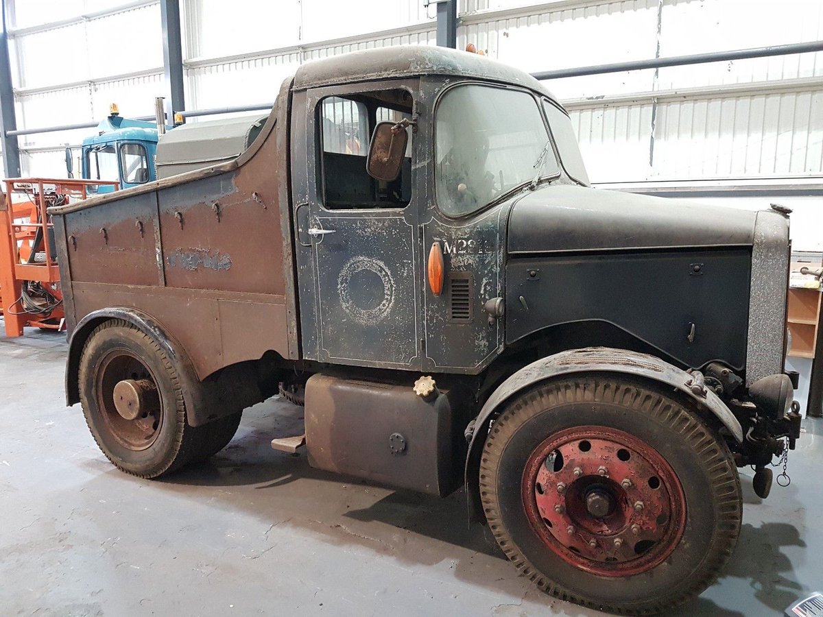Retroprojects's tweet photo. Scammell Highwayman Ballast Box Tractor
SEE EBAY LINK → https://t.co/5HPCwOylN4
#scammell #classiclorry #classictruck #classiccommercial #barnfind https://t.co/4e50zGwWd3