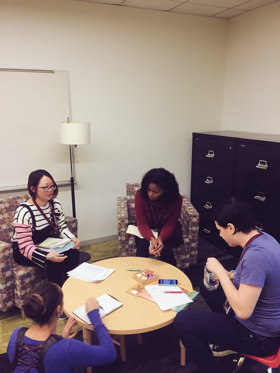 AskAndreaHite's tweet image. Sharing our learning! Each group member has read a different article and is sharing their #HotTakes and #HotTakeaways 📰 #LabEDTraining17 #LabLearns #LabExtendedDay