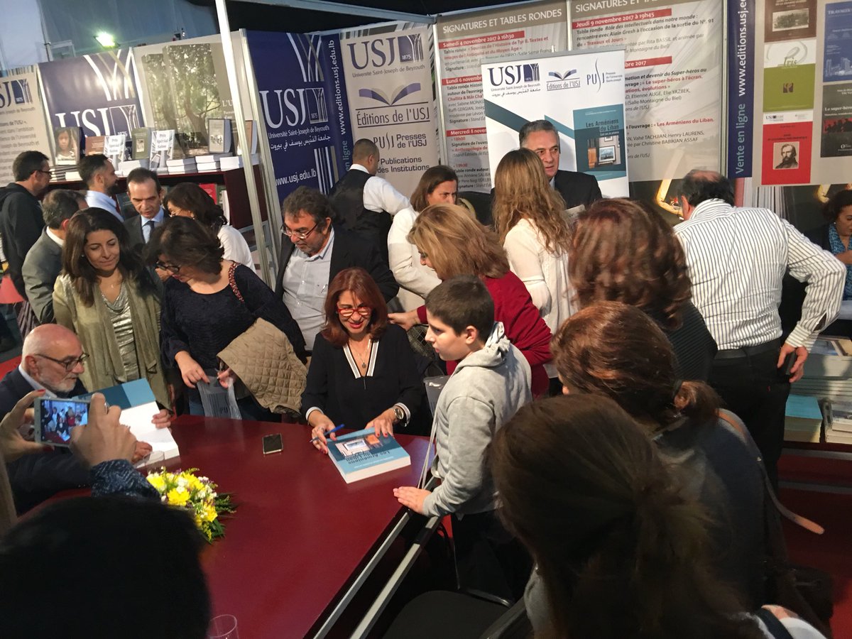 USJLiban's tweet photo. Séance de dédicaces #EnDirect du #sdlbey17- “Les #arméniens du Liban. Cent ans de présence” #EditionsUSJ https://t.co/FW60ryhbY0