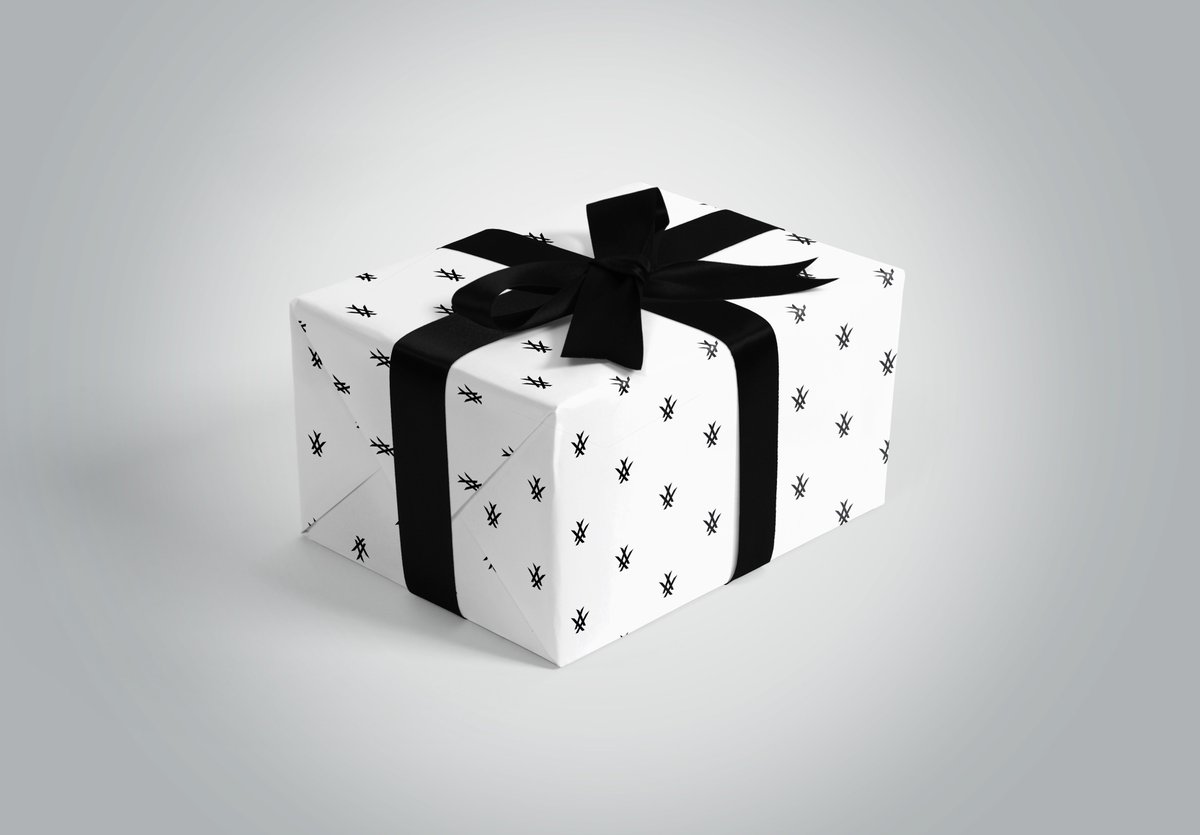InHouseDesignuk's tweet photo. Wrapping paper we designed and printed for We Are Rushworth. They wanted to add that little bit extra and offer a gift wrapping service, especially since the gift season is almost upon us.

If you would like something similar, please get in touch on print@inhousedesignuk.com https://t.co/bihsLbXwKz