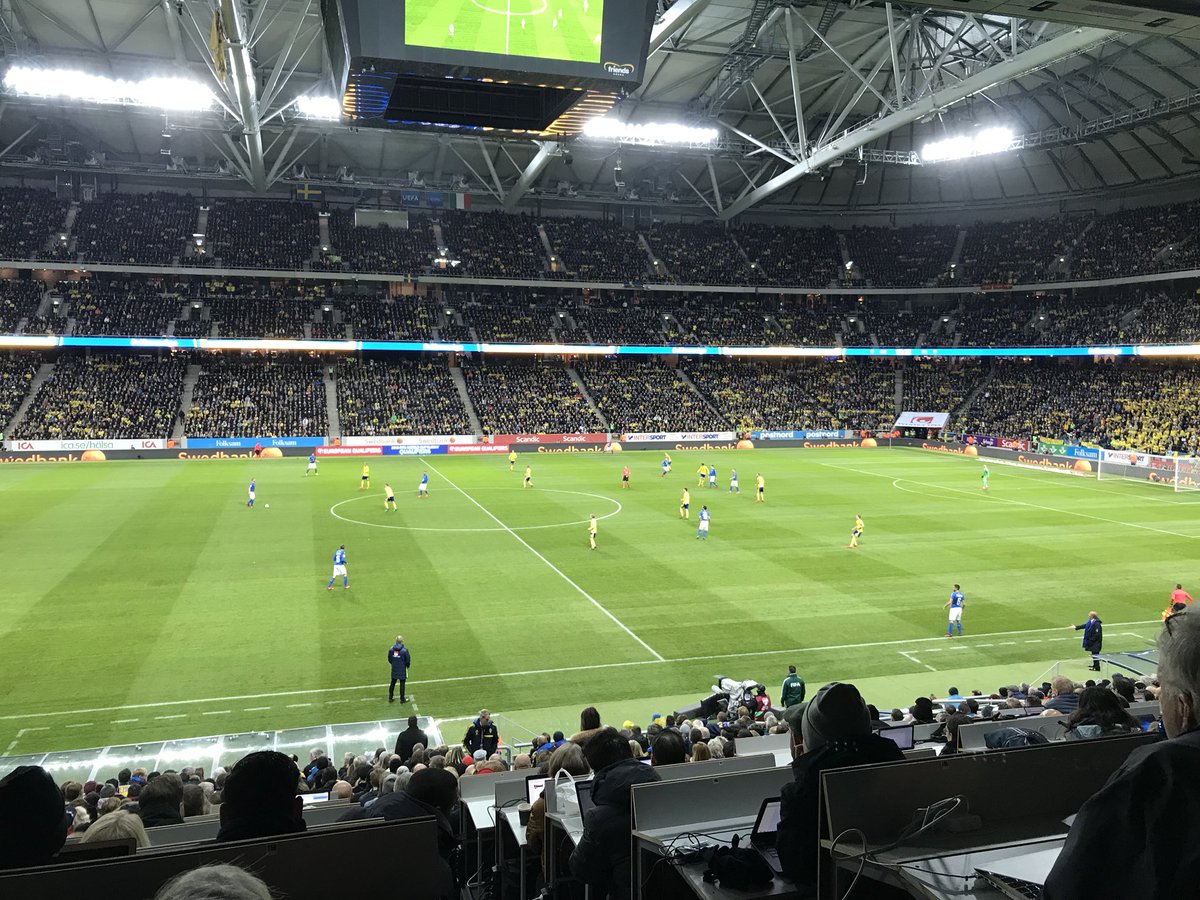 tancredipalmeri's tweet photo. Praticamente attacchiamo con un inutilissimo 3-1-6 https://t.co/6QOFNHKgiq