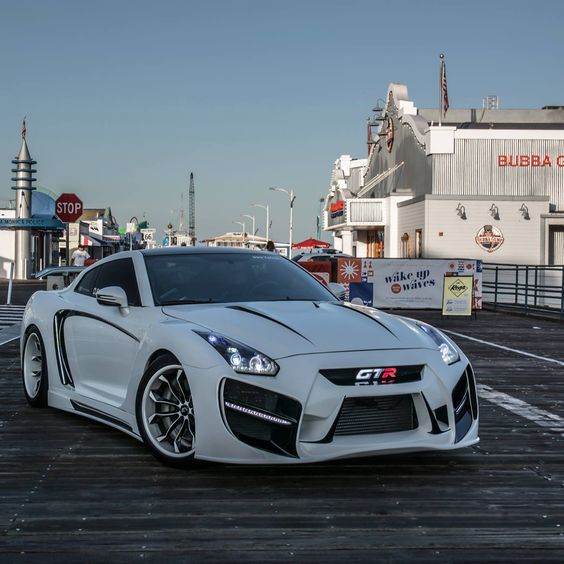 TopSpeedPerform's tweet photo. GTR #FrontEndFriday! DM us your best shots for a chance to be featured today. #GTR #MoreLow #DriveOn https://t.co/Kq64VCs2WL