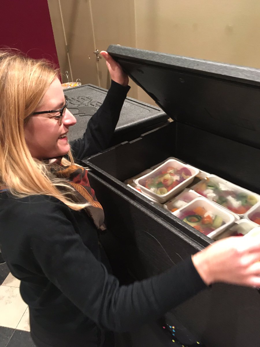 PreuxArchibald's tweet photo. Healthy food for good museomixers tonight! But before the plenary @MuseomixBE #museomix #innovation #brusselscitymuseum #museum https://t.co/2IdCRFyBEu