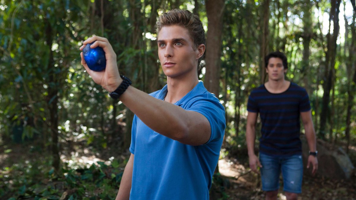 AlexCubisRussia's tweet photo. New footage ,,Mako Mermaids” #AlexCubis #MakoMermaids https://t.co/pDseYj1QE7