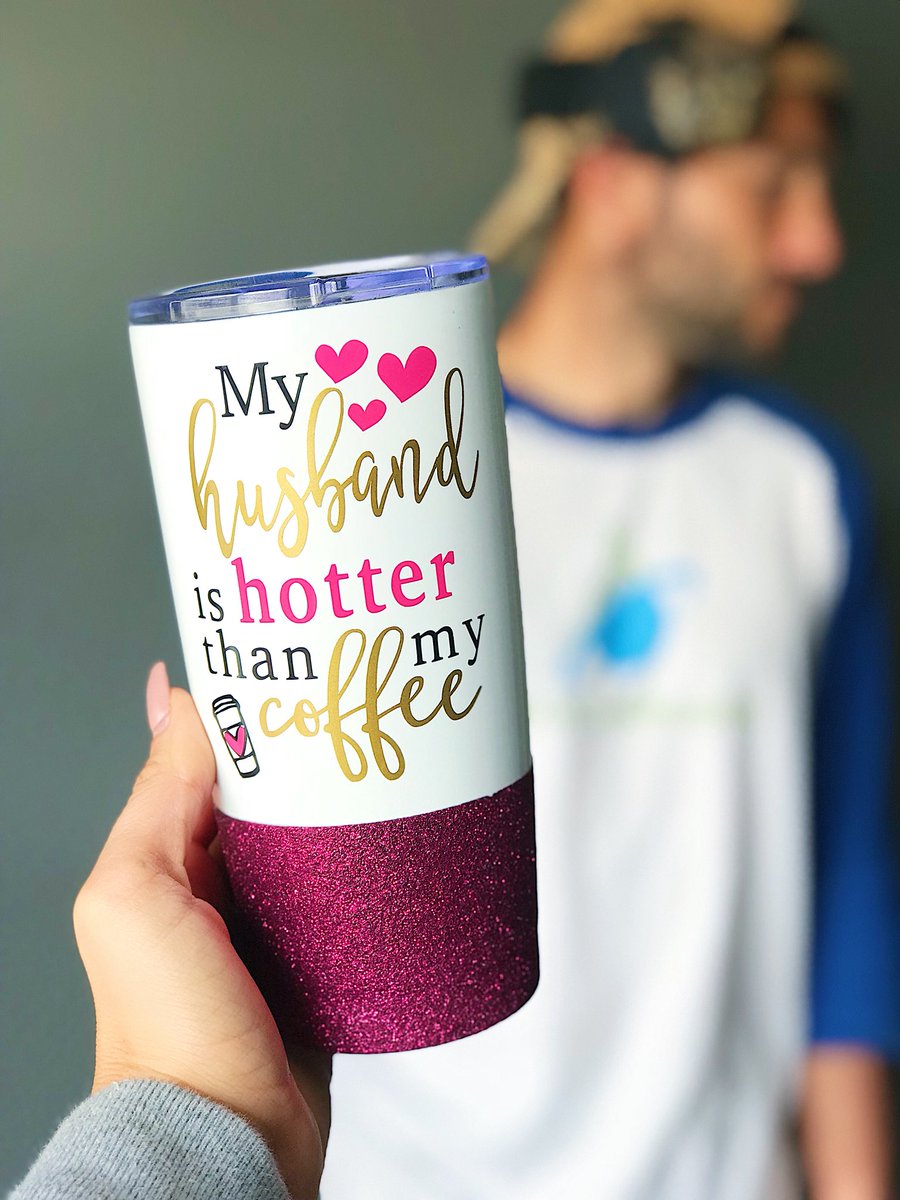 SavageSips's tweet photo. Idk, my coffee might be putting up a fight in this mug. Keeps my coffee hot for up to 10 hours!  ☕️☕️☕️ 
•
#savagesips #glitter #glitterdipped #coffeebecauseadultingishard #adulting #coffee #weekendvibes #love #glitterjar #masonjar #bossbabe #bossmom #girlmom #girlboss https://t.co/l44mloHtjd