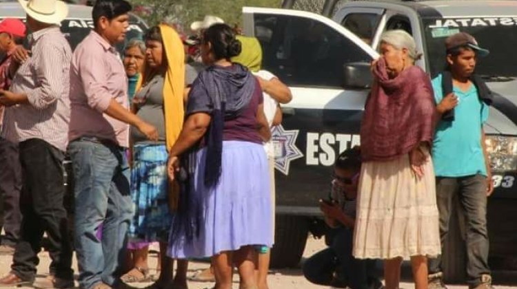 TelevisaSON's tweet photo. Asesinan a hijos de líder de la tribu Yaqui  https://t.co/kgynWVu9te https://t.co/ZyVl9Qe6Ya