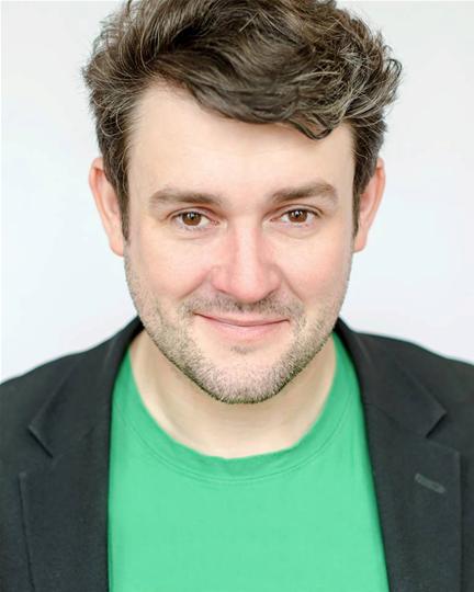 Next Friday Suki Webster's <a href="/GuestSpeakerLOL/">The Guest Speaker</a> is happening!!  And some awesome funny humans will be joining her! bit.ly/2uRu4l6